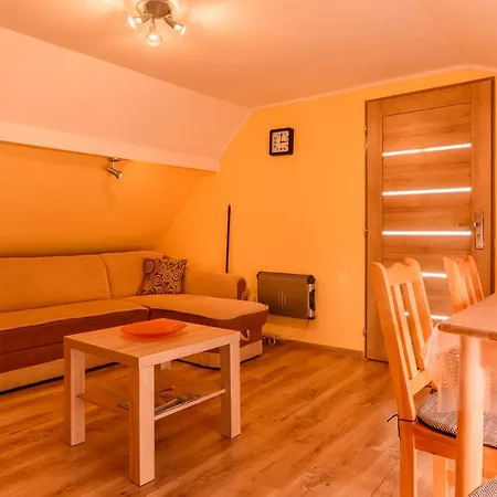 Elegant * Bešeňová